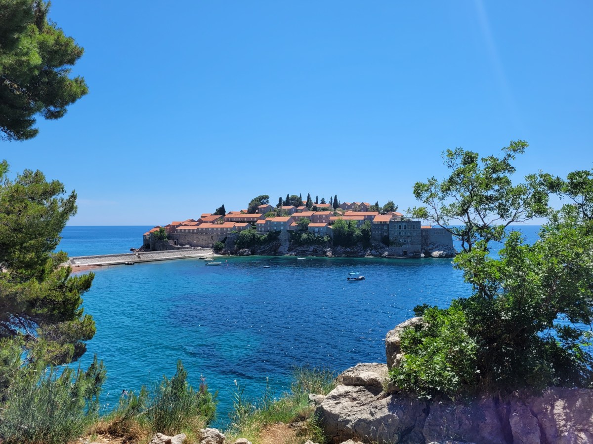 Travel Guide: Budva