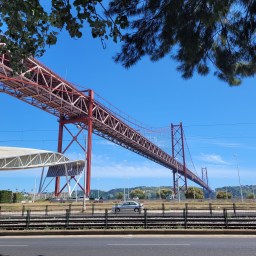 Travel Guide: Lisbon