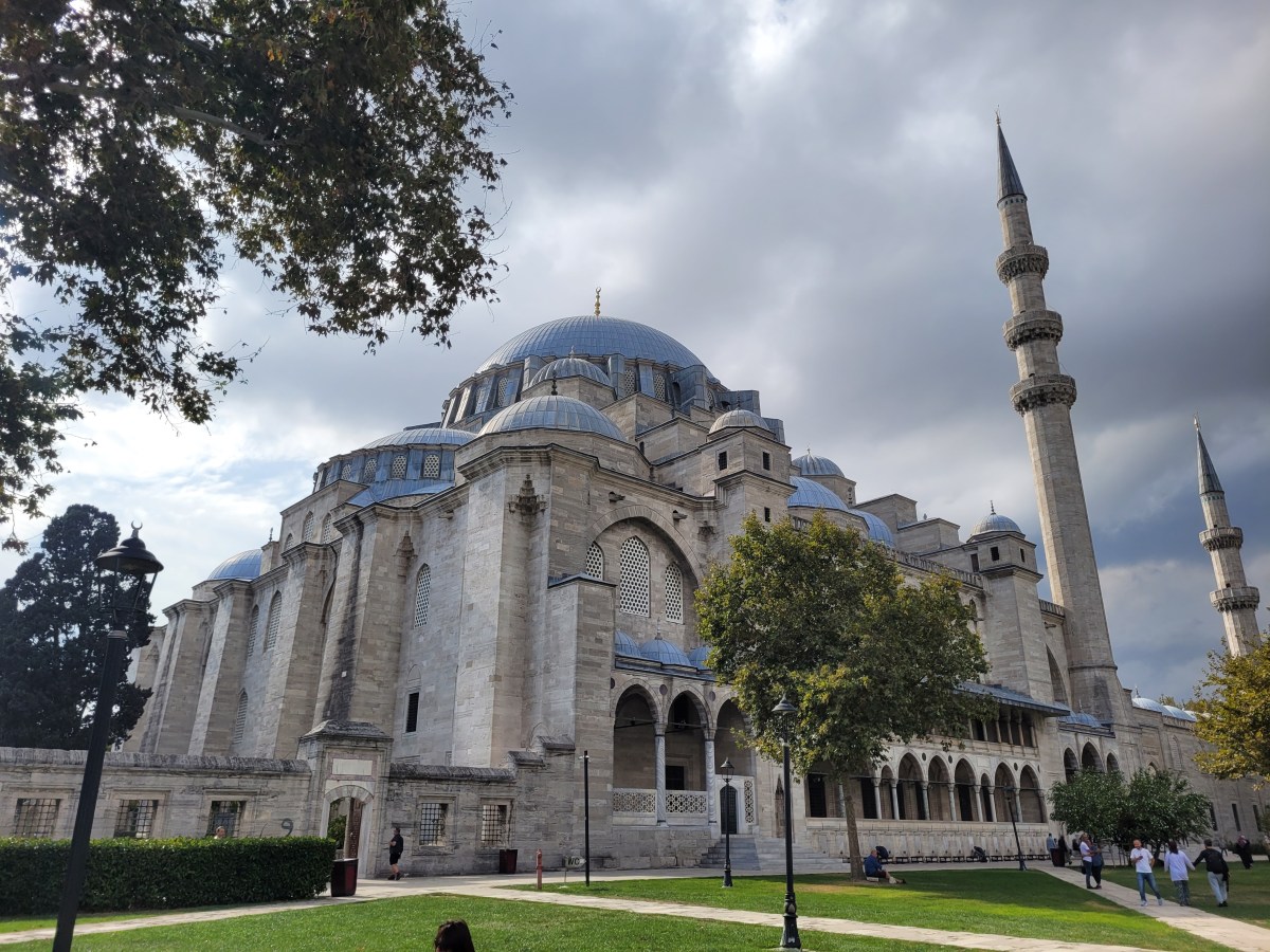 Travel Guide: Istanbul