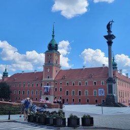 Travel Guide: Warsaw