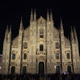 Travel Guide: Milan